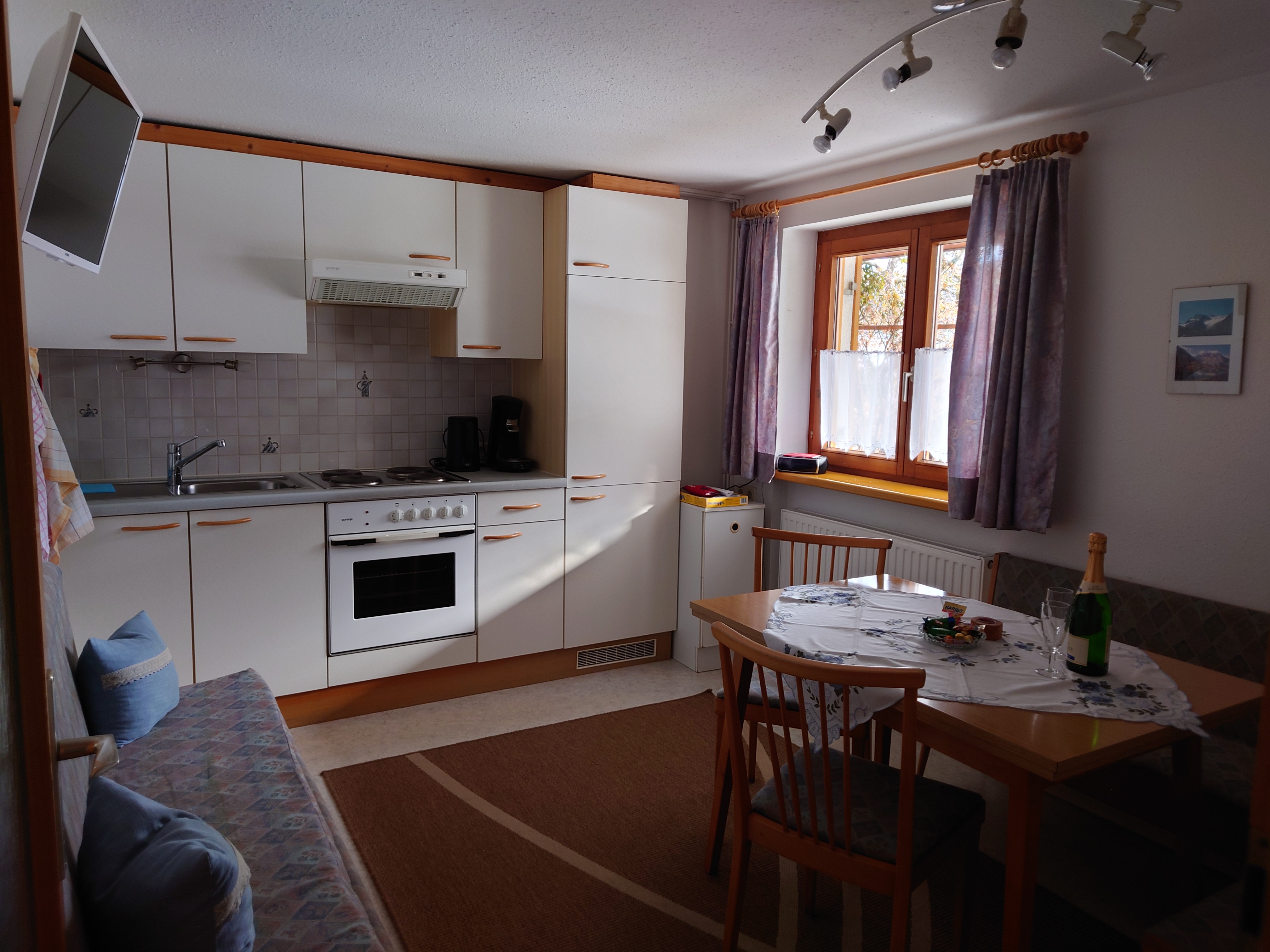 Küche – Ferienwohnung Haus Kohler